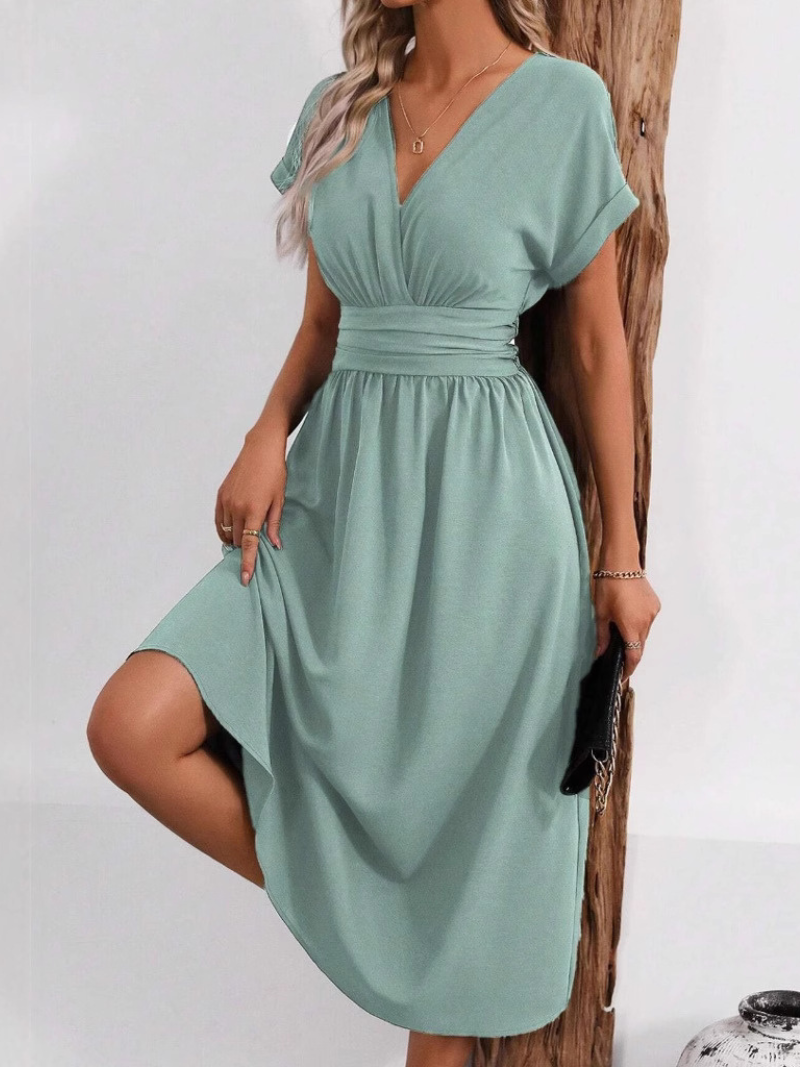 Robe Élégante Col V Croisé