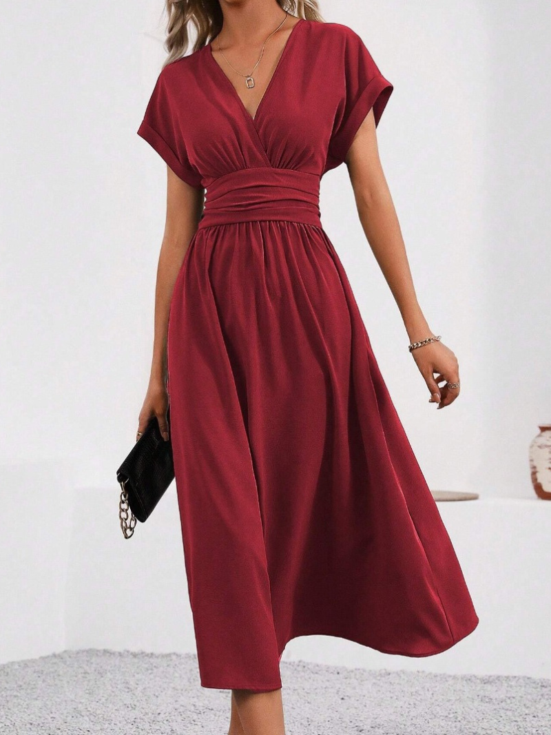 Robe Élégante Col V Croisé