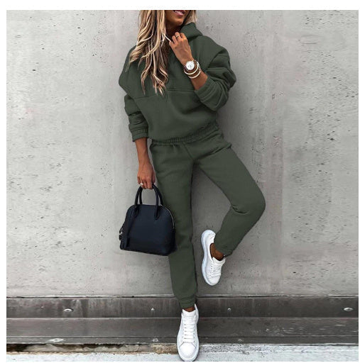 Ensemble Sport Femme à Capuche – Confort et Style au Quotidien