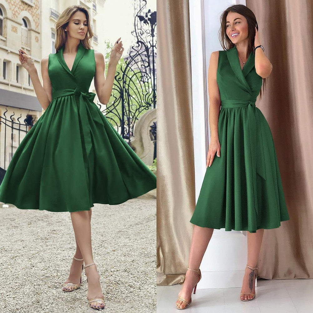 Robe Élancée – Élégance sans manches avec ceinture