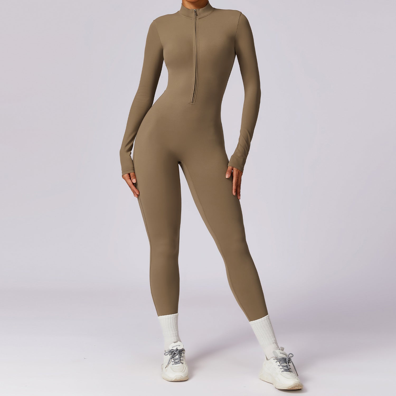 Best Combinaison Sportive Élégante – Confort et Style pour l’Activité
