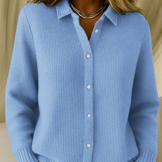 Pull boutonné texturé à col classique pour femme – style élégant et confortable