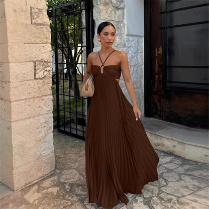 Robe Longue Plissée Sans Bretelles – Élégance Minimaliste d'Été