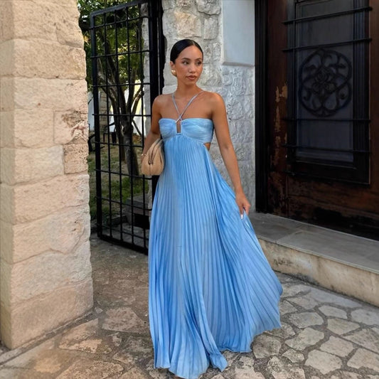 Robe Longue Plissée Sans Bretelles – Élégance Minimaliste d'Été