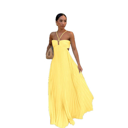 Robe Longue Plissée Sans Bretelles – Élégance Minimaliste d'Été