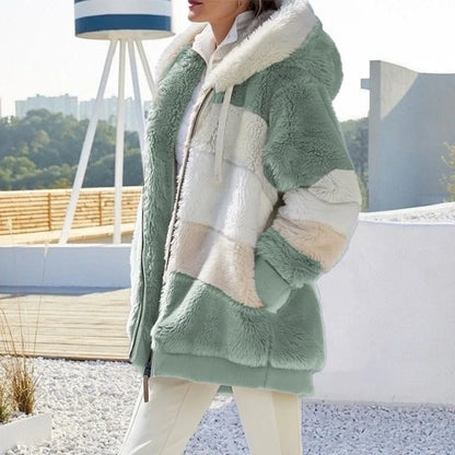 Veste Oversize en Peluche – Confort et Élégance d'Hiver