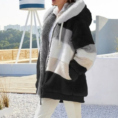 Veste Oversize en Peluche – Confort et Élégance d'Hiver