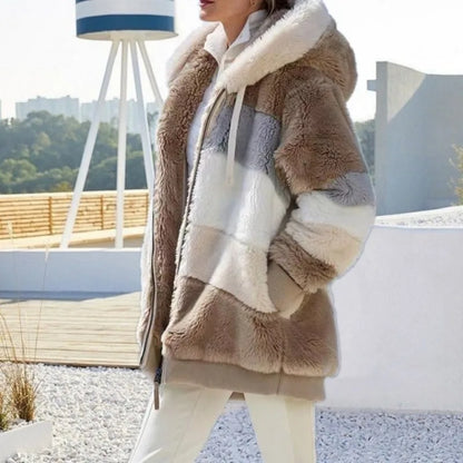 Veste Oversize en Peluche – Confort et Élégance d'Hiver