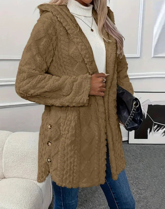 Manteau en Fleece à Capuche et Motif Argyle – Confort et Style Automnal
