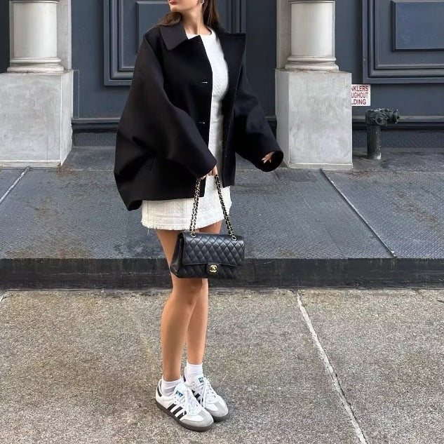 Manteau Court en Laine Mélangée – Charme Automnal