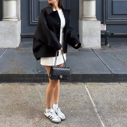 Manteau Court en Laine Mélangée – Charme Automnal