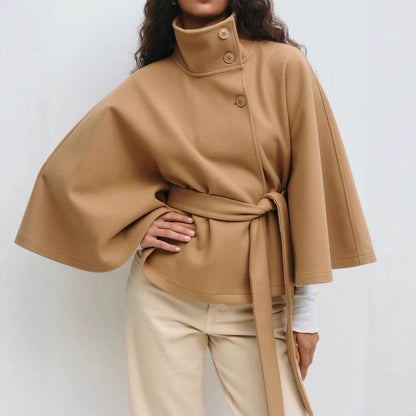Veste cape ceinturée