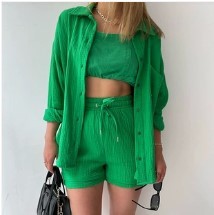 Look Printanier Décontracté – Ensemble Chemise & Short Taille Haute Vert