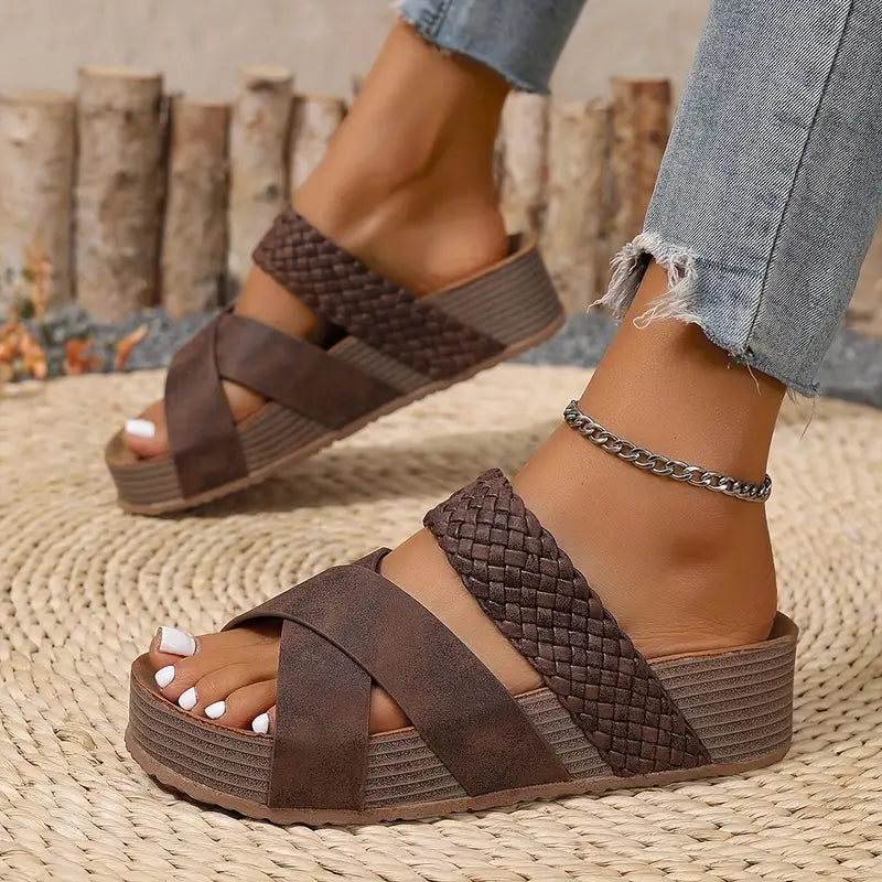 Sandales Tressées Confort Couleur café