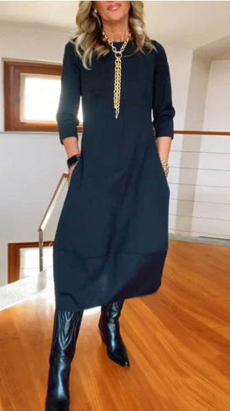 Robe Midi Élégance Intemporelle à Manches Trois-Quarts