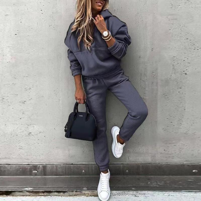 Ensemble Sport Femme à Capuche – Confort et Style au Quotidien