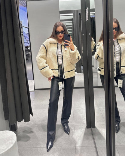 Manteau Margo Élégance en Laine d'Agneau