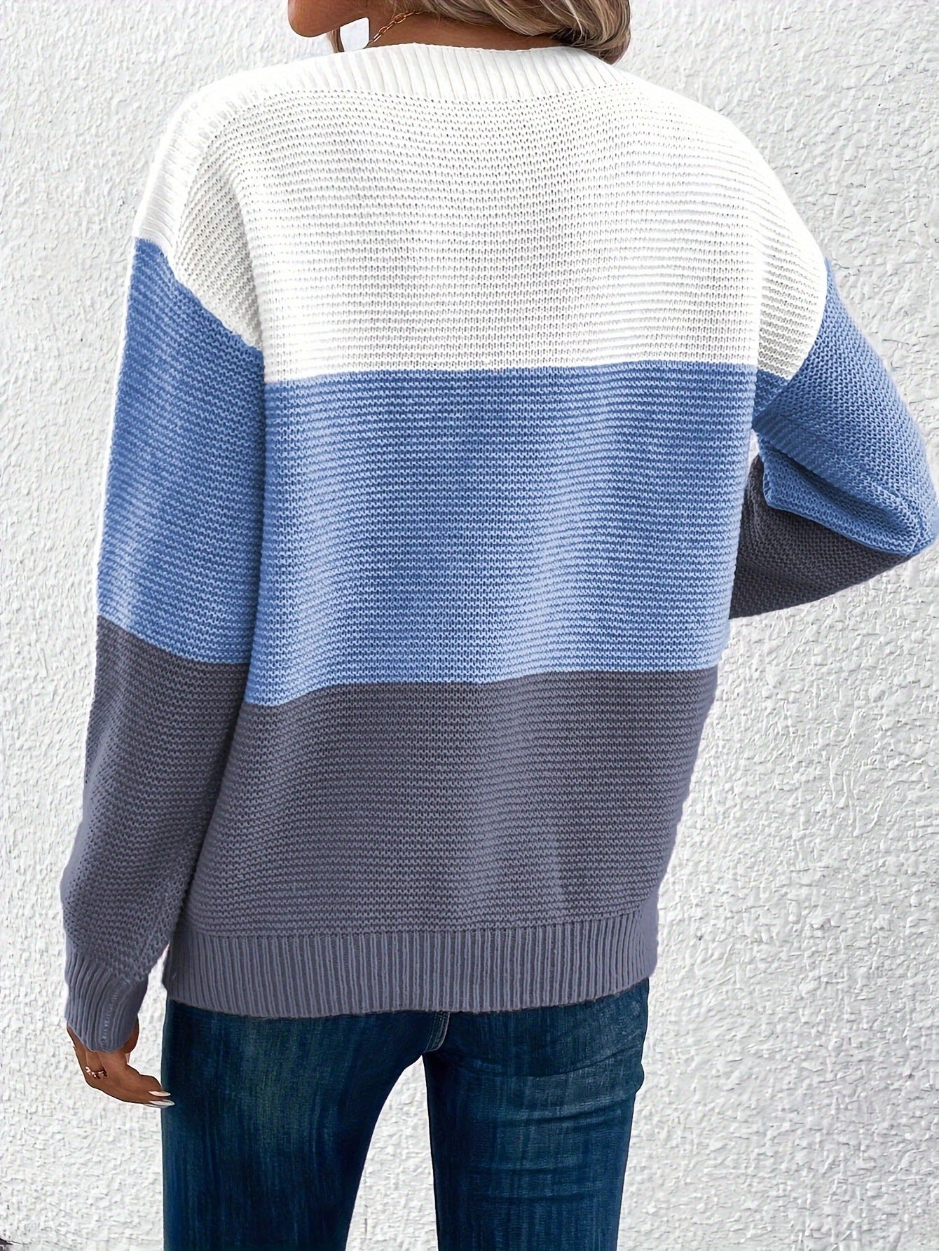 Pull Tricoté à Col Rond avec Détails en Tricot pour Femme